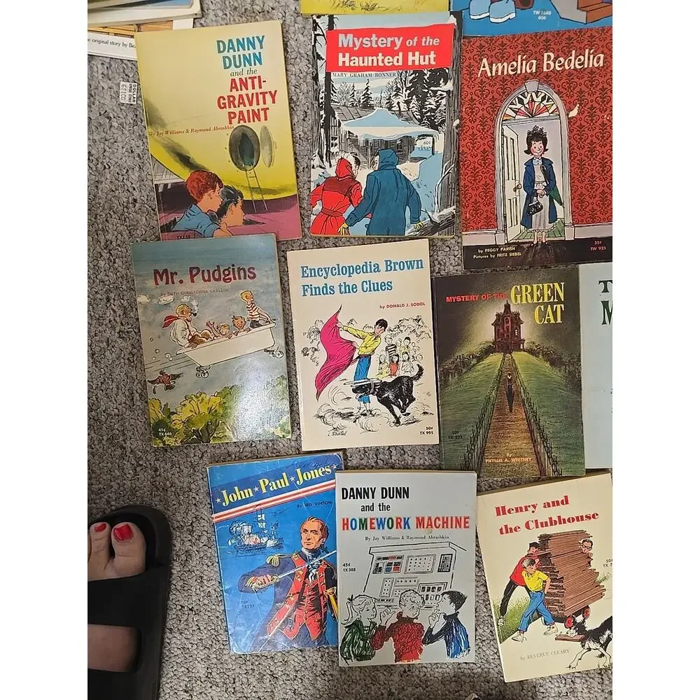 Vtg Lot SBS TX Scholastic & Others PB Books 1960s-90s VTG Variety Of Titles Rare
